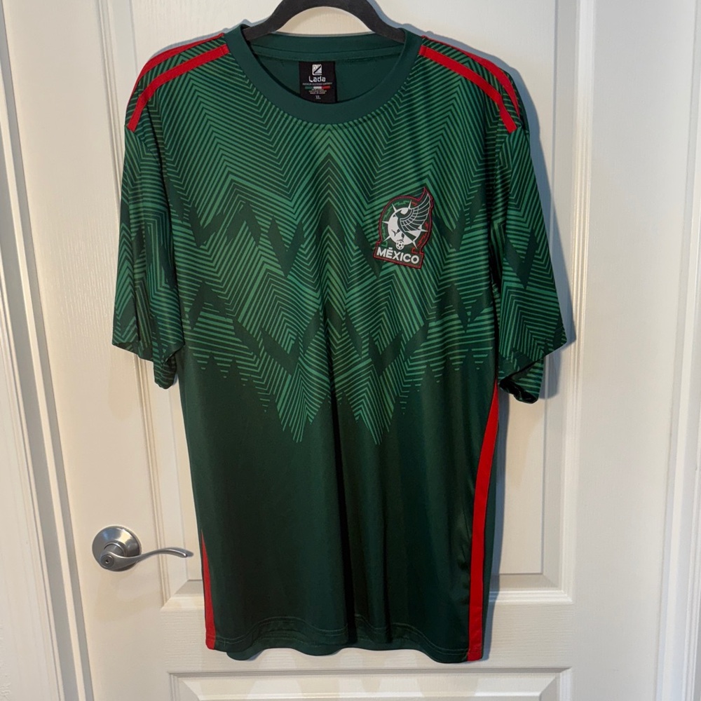 Lada Mexico Mexican Soccer Jersey Green and Red Men's Shirt Size XL